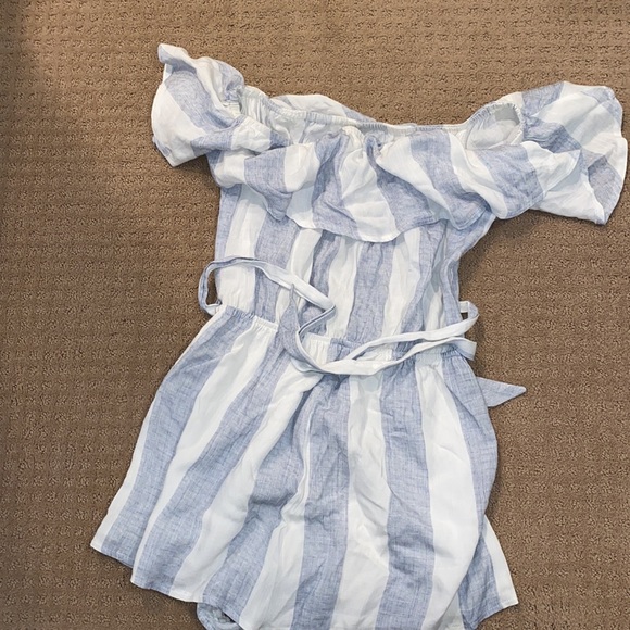 Lf blue and white stripped romper size small - Picture 2 of 4